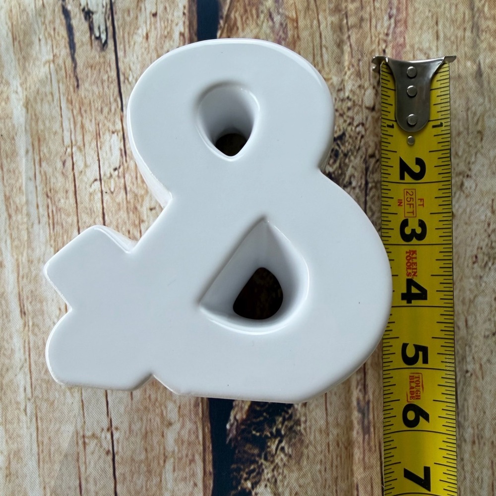 Glossy White Ceramic Ampersand Symbol Decorative Figurine - Picture 8 of 9